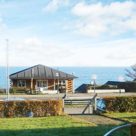 4 Person Holiday Home In Allinge 외부 사진